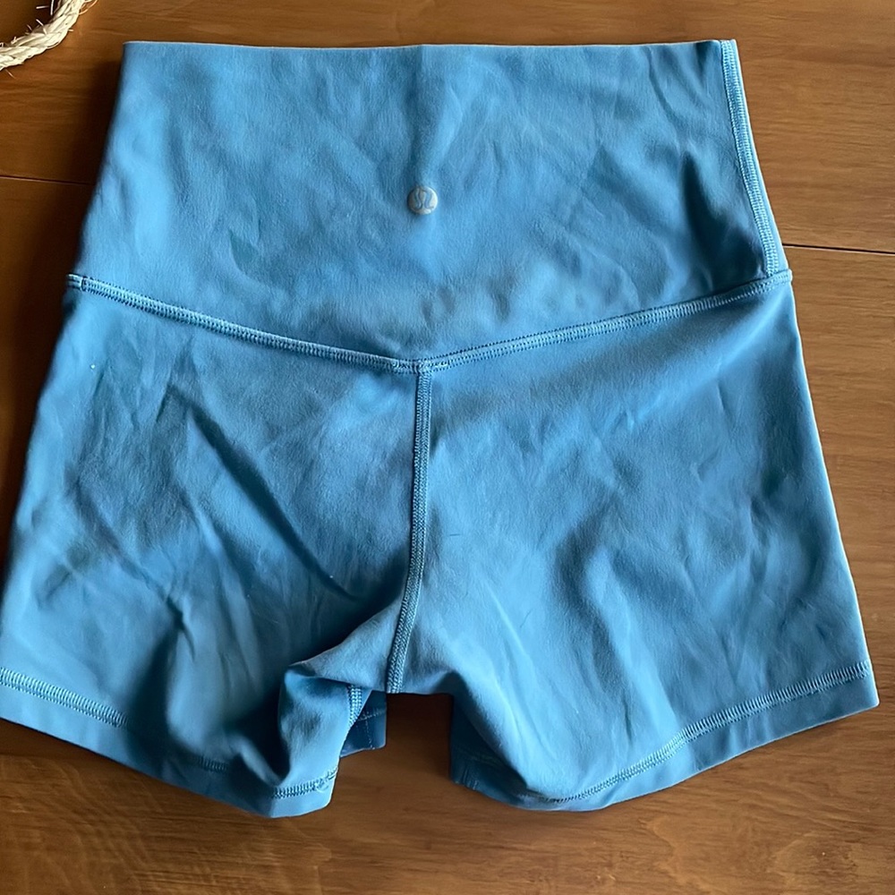 Align shorts